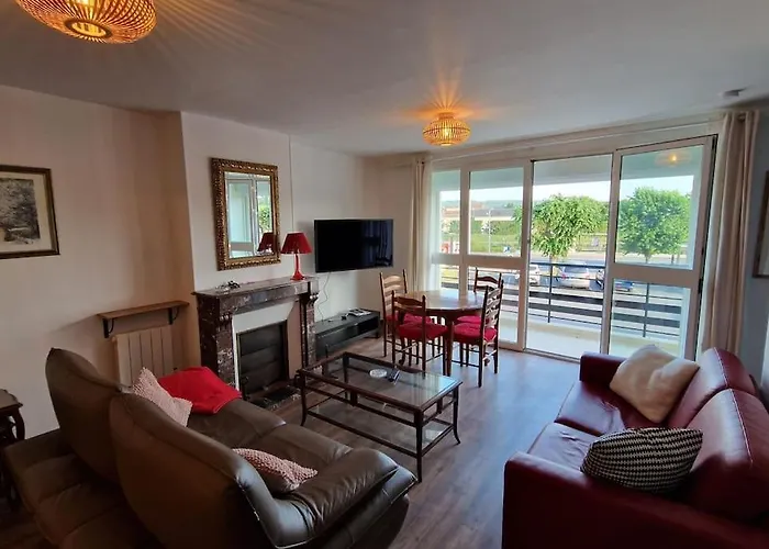 Le Rossignol شقة *