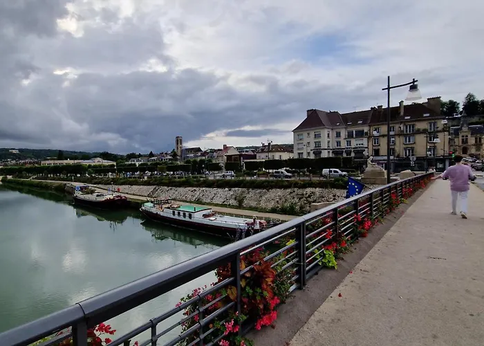 Le Rossignol شقة *